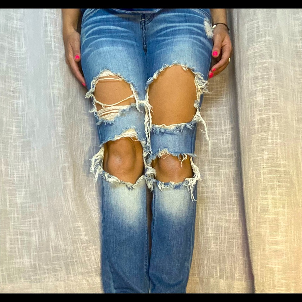 Ripped jeans